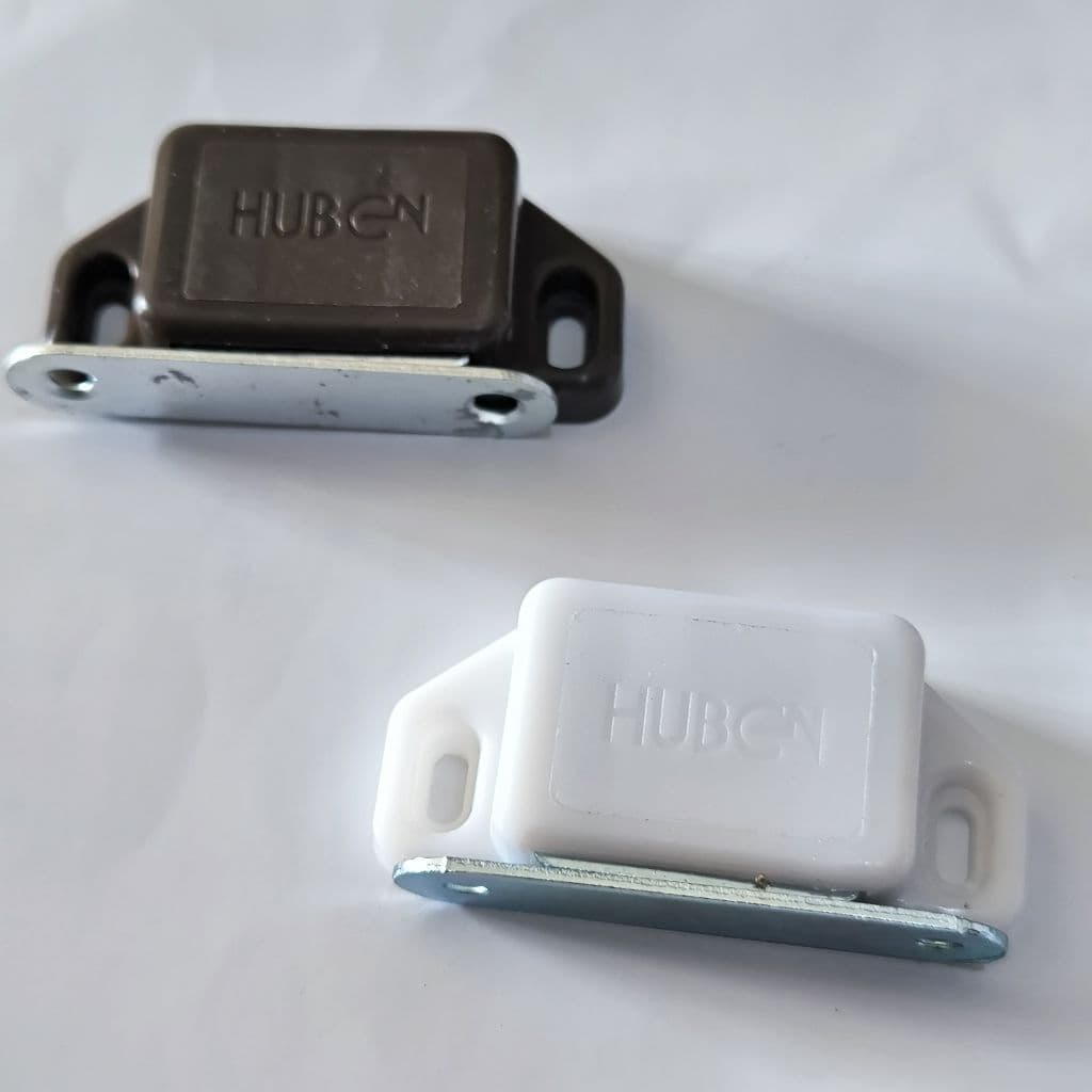 Huben MP-46 Large Cabinet Magnetic Latch